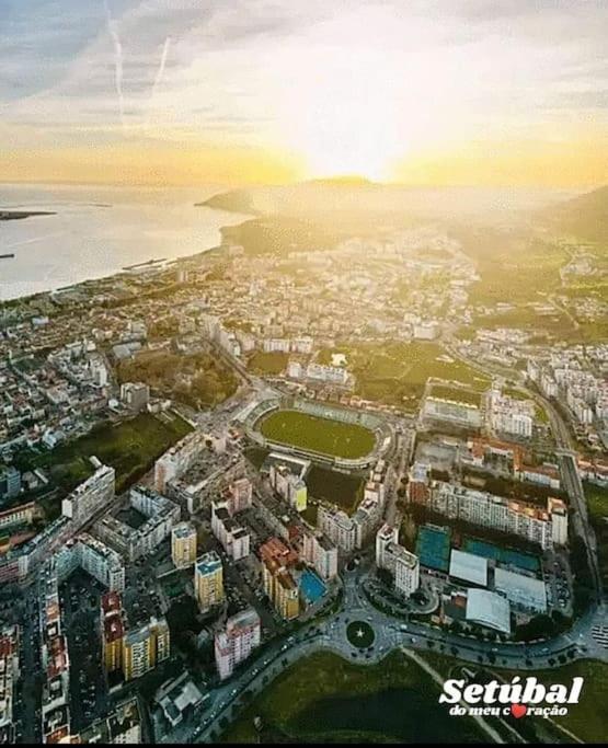Setubal Rp House Apartamento Perto Do Mar E Comercio Na Luisa Todi Экстерьер фото
